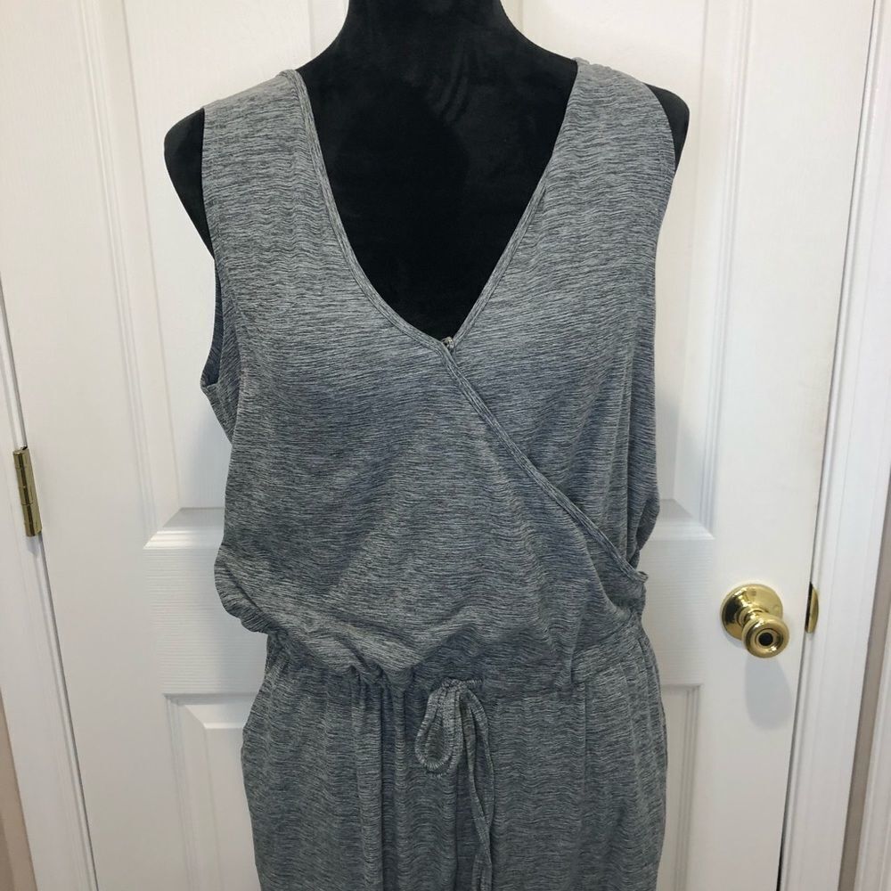 Kyodan Outdoor gray sleeveless one piece jumper size medium - Picture 2 of 13